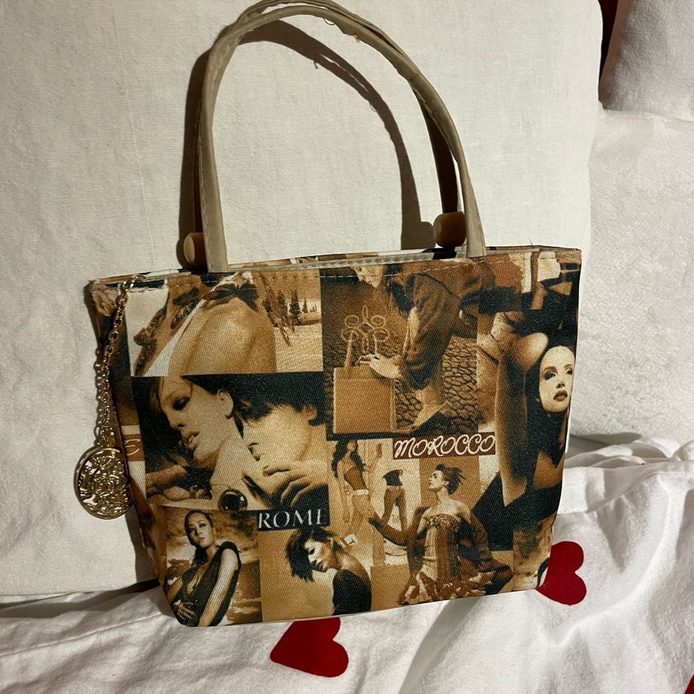Small bag model design